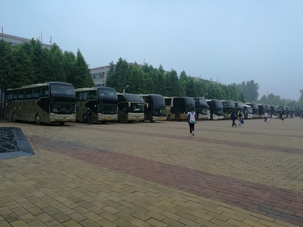 鄭州大巴車租賃:醉漢大巴吸煙被阻止,毆打大巴司機釀事故http://www.69649.cn/ 鄭州大巴車租賃:醉漢大巴吸煙被阻止,毆打大巴司機釀事故http://www.69649.cn/